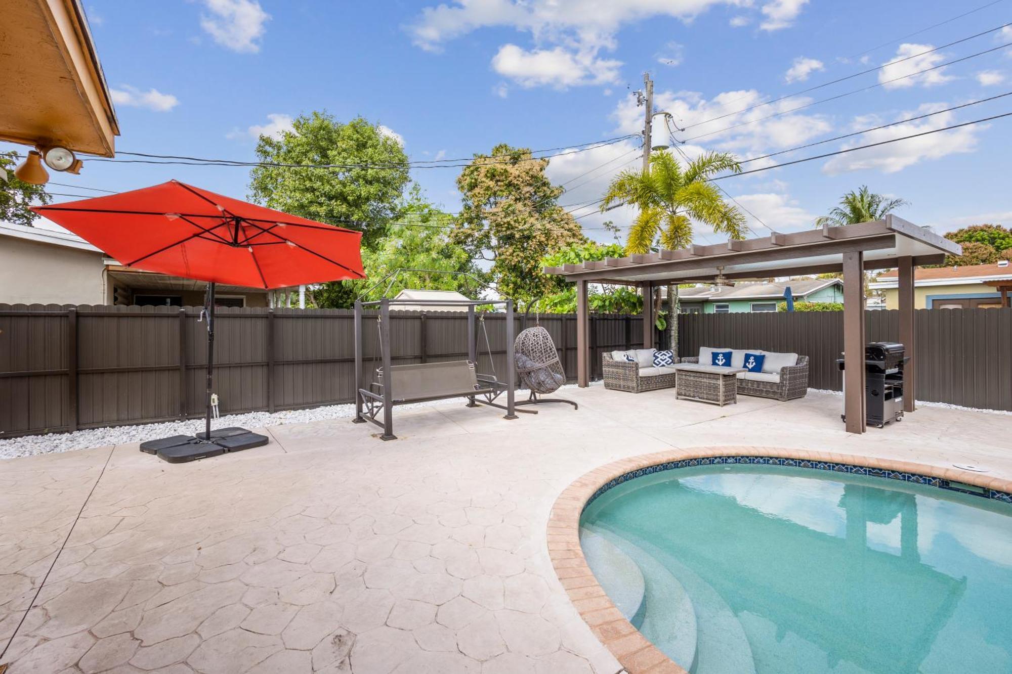 Paradise With Private Pool Sleeps 10 Near The Beach Sunrise Exterior foto